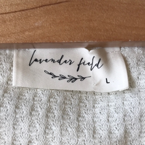 White waffle knit sweater - Picture 2 of 5